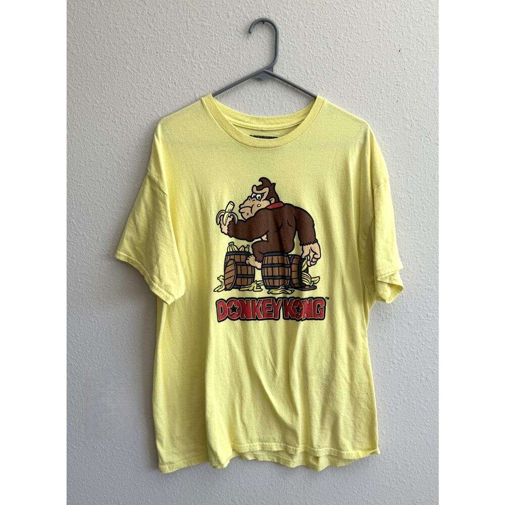 Nintendo Donkey Kong Men's Yellow Graphic T-Shirt Size XL